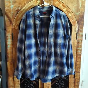 Wolverine Flannel Shirt. XL. Blue & Gray.